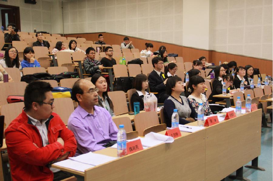评委席2_副本.jpg